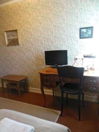 Отель Hotel & Cafe Lanterna Науво Двухместный номер с 1 кроватью или 2 отдельными кроватями, общая ванная комната-12